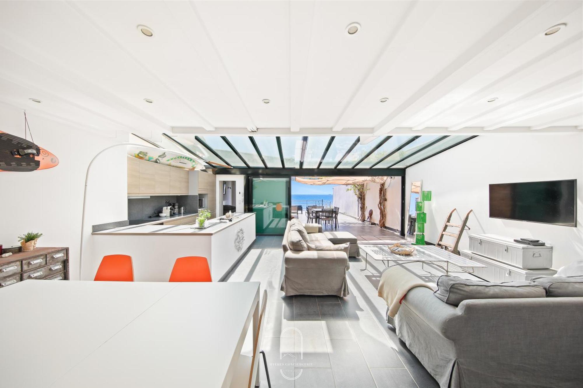 Maison Sur L'Eau-Hyeres-Almanarre-Parkings Clim Wifi By Hc 外观 照片