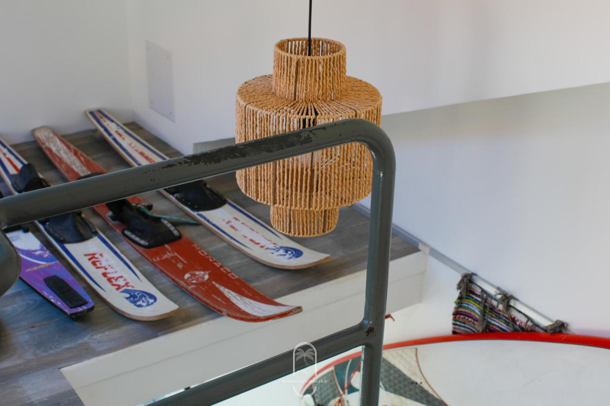 Maison Sur L'Eau-Hyeres-Almanarre-Parkings Clim Wifi By Hc 外观 照片